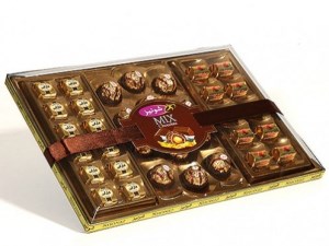 شونیز شکلات قلب میکس کادویی روباندار