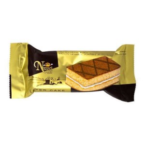 نظری کیک لایه ای طلایی